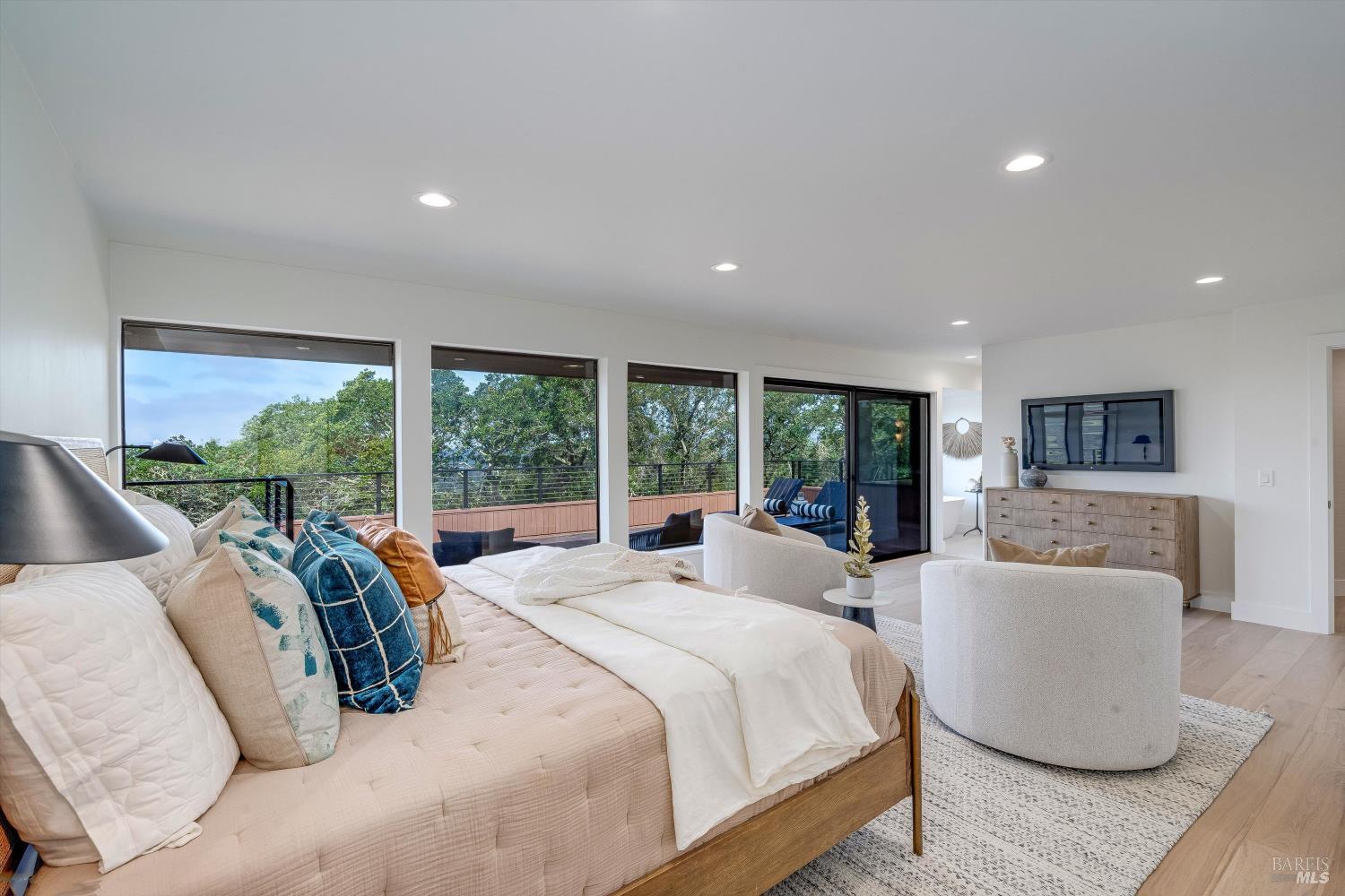 4749 Westline Court