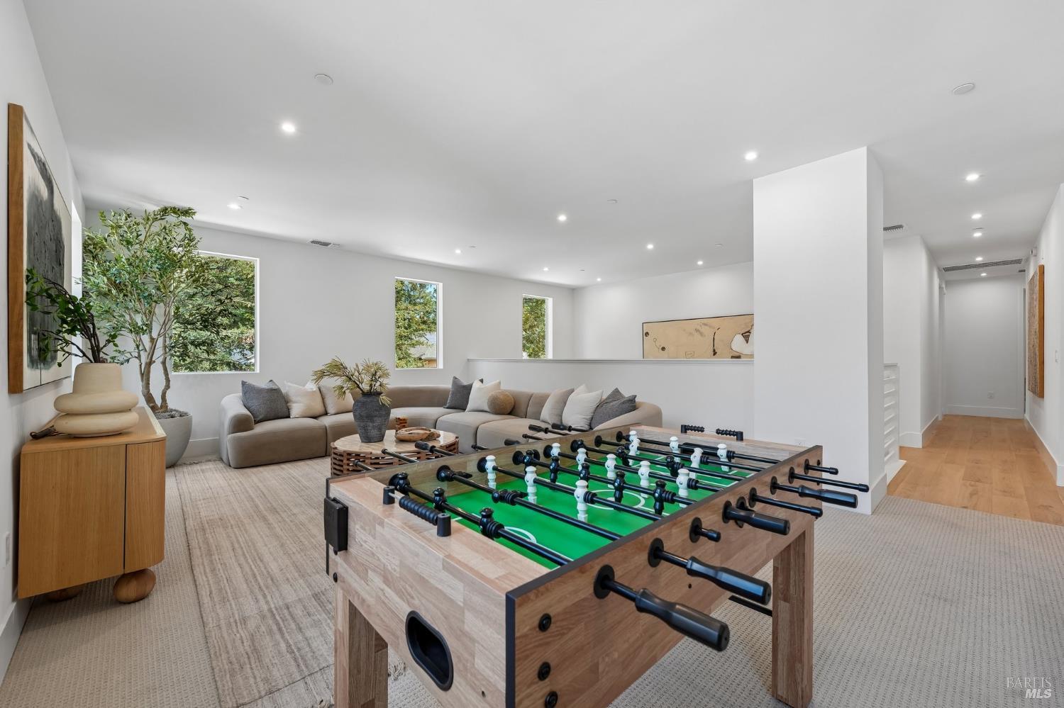 5924 Lyric Lane