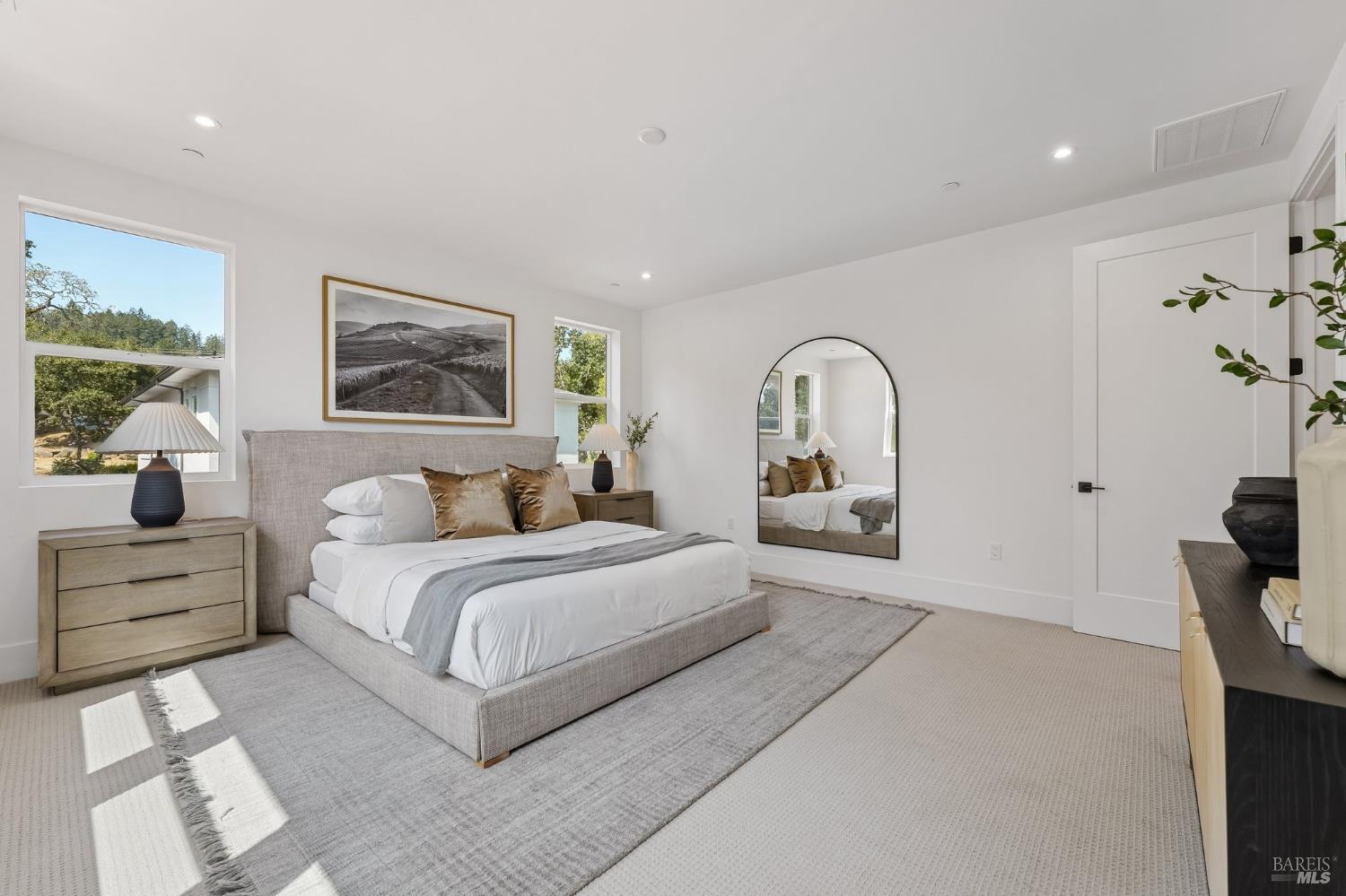 5924 Lyric Lane