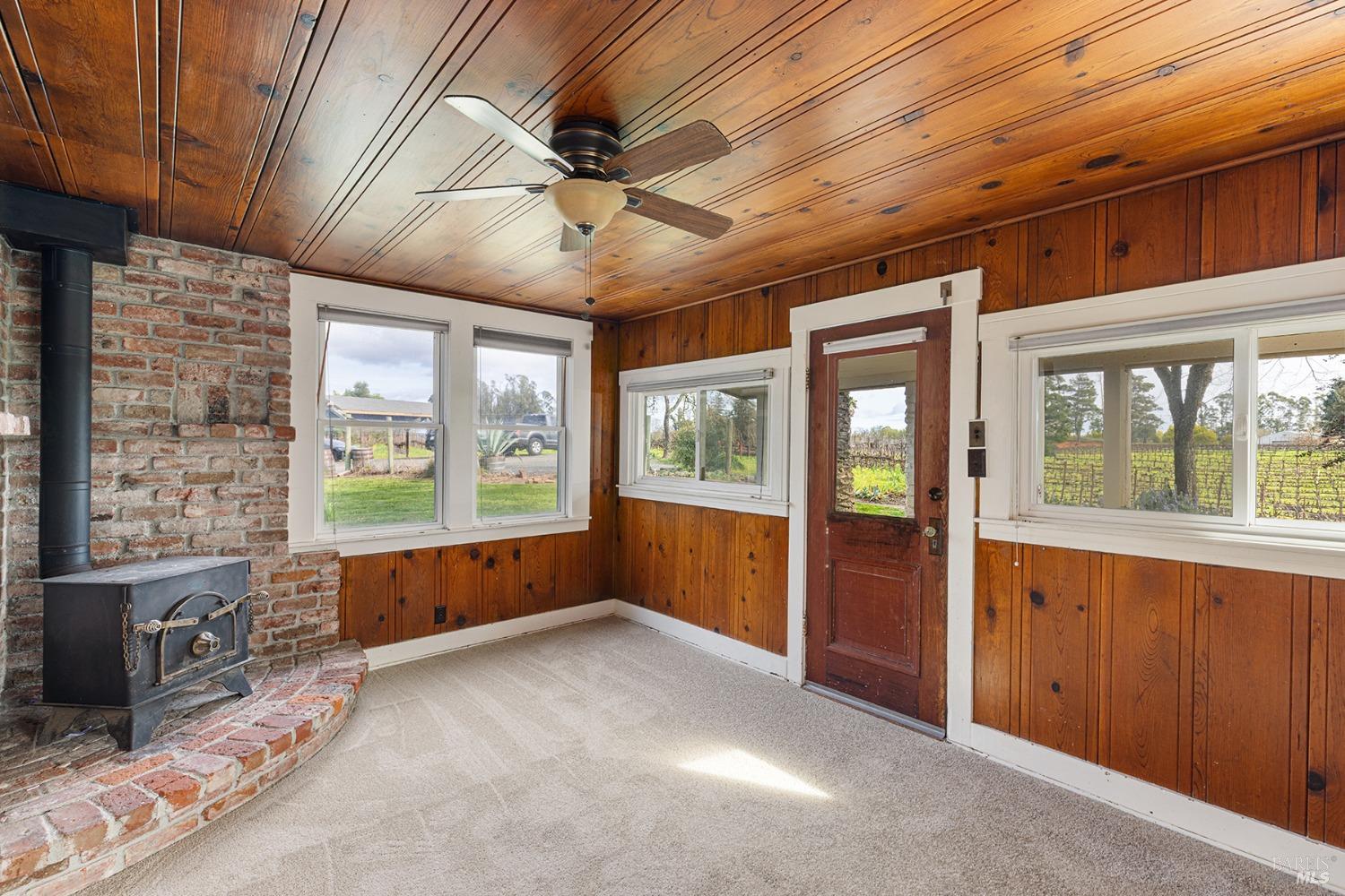 2875 Woolsey Road