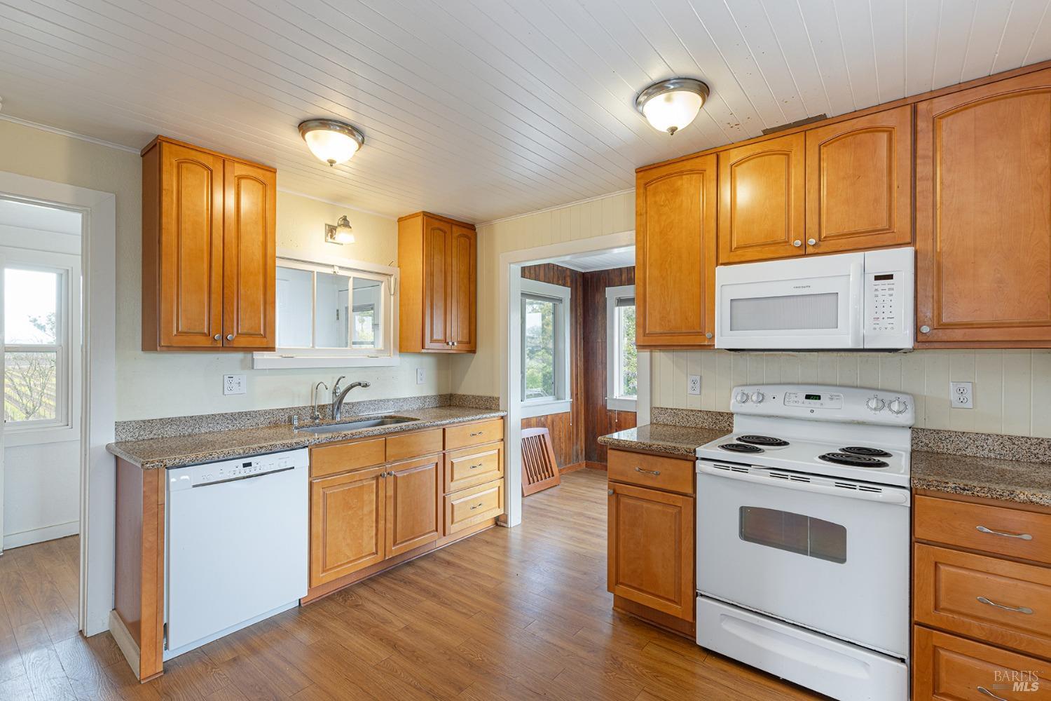 2875 Woolsey Road
