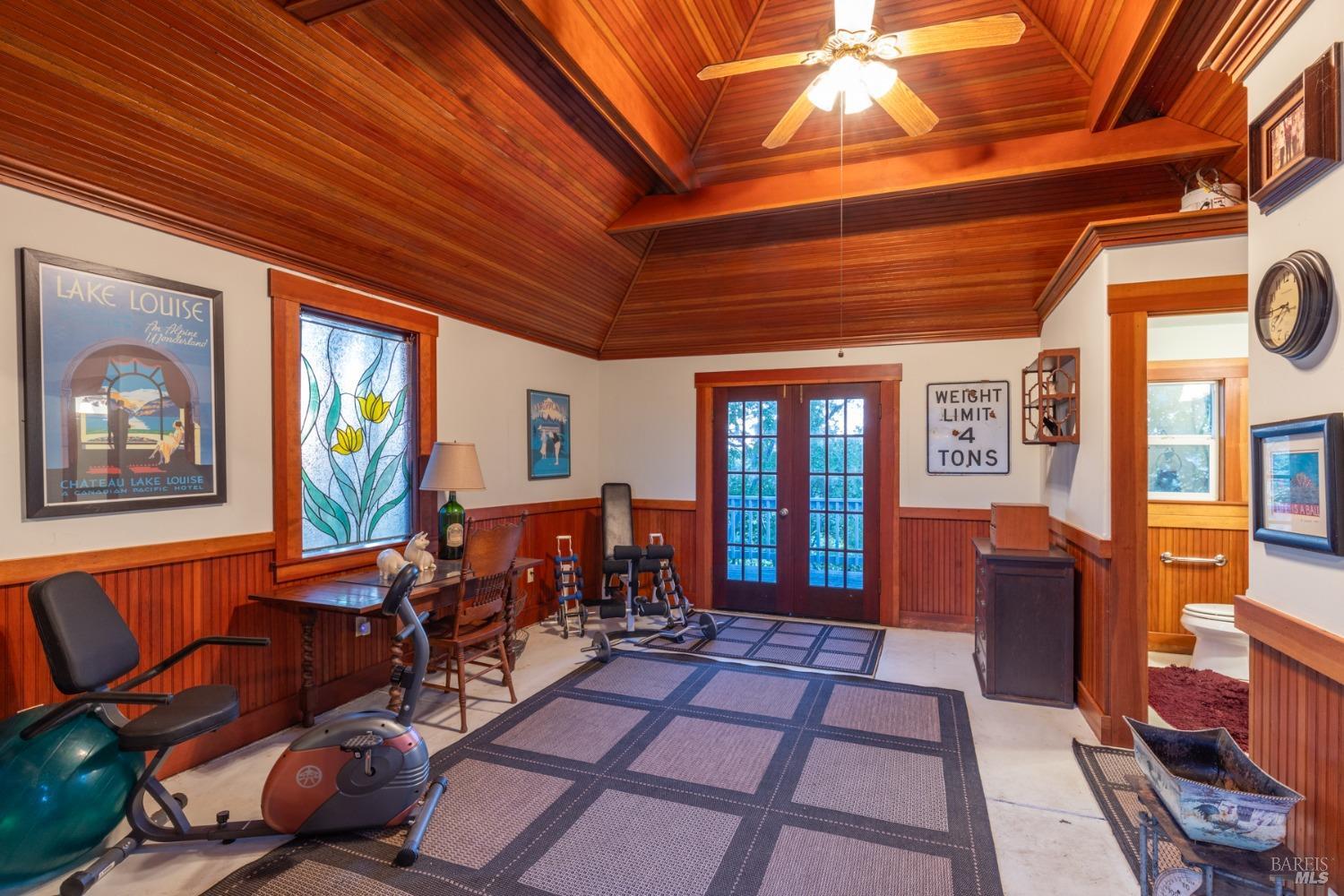 2875 Woolsey Road