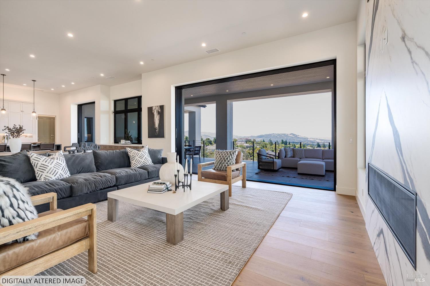 3773 Boulder Point