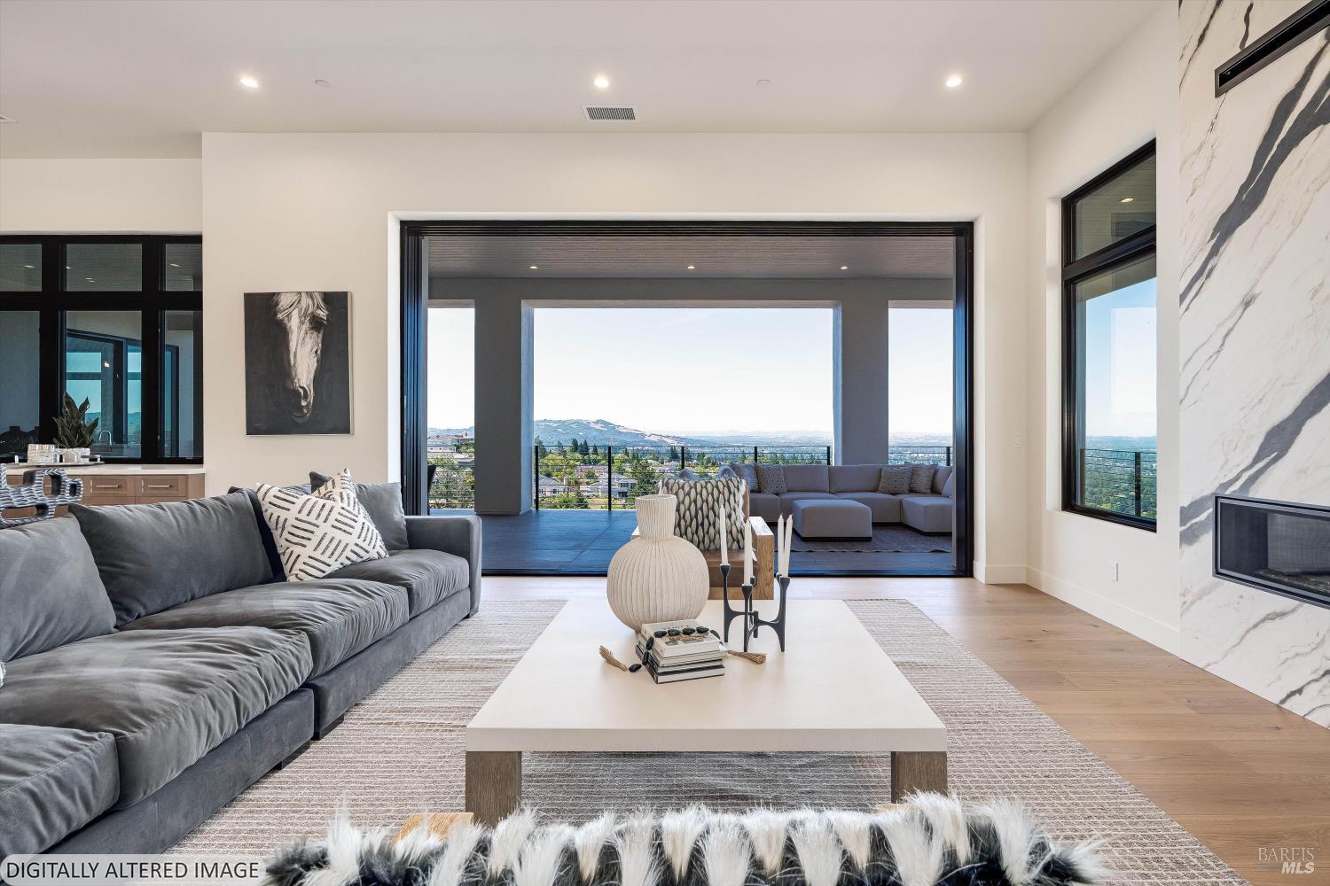 3773 Boulder Point