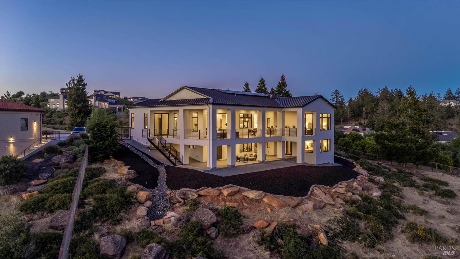 3773 Boulder Point