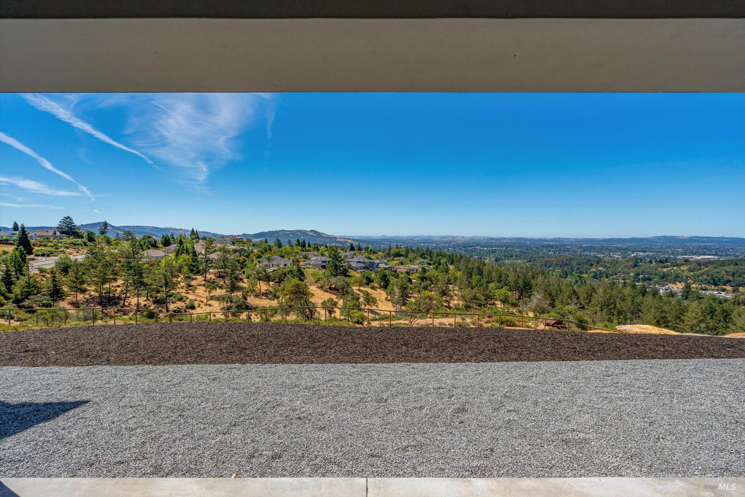 3773 Boulder Point