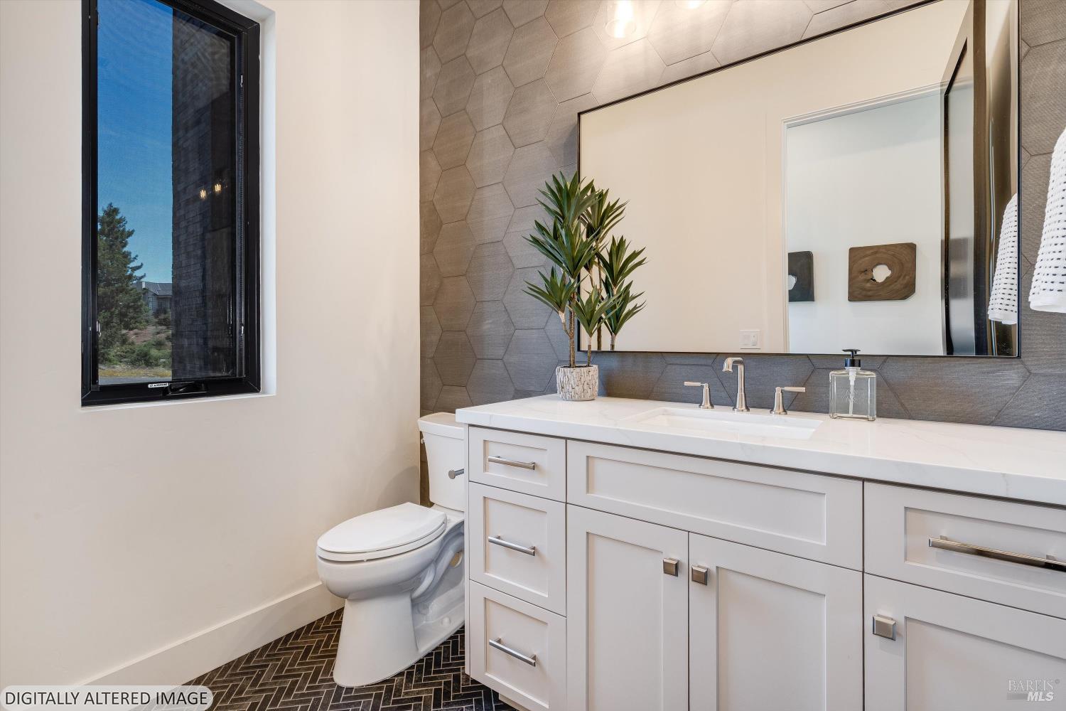 3773 Boulder Point
