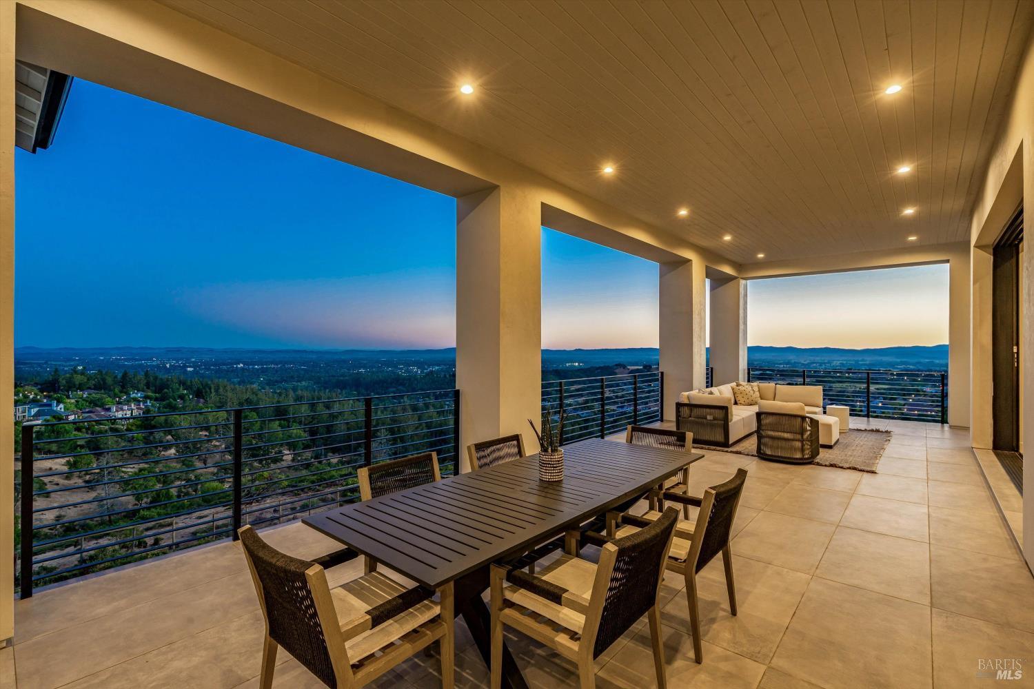 3773 Boulder Point