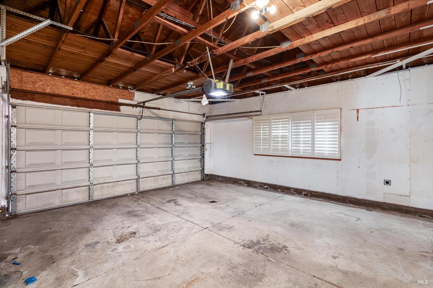 985 Gumview Road