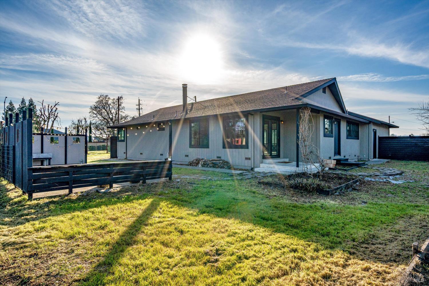 985 Gumview Road