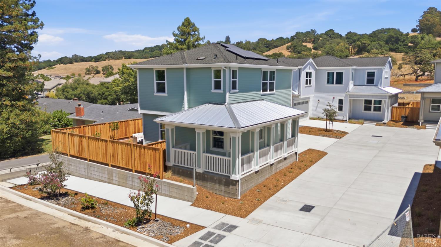 2446 Linwood Avenue
