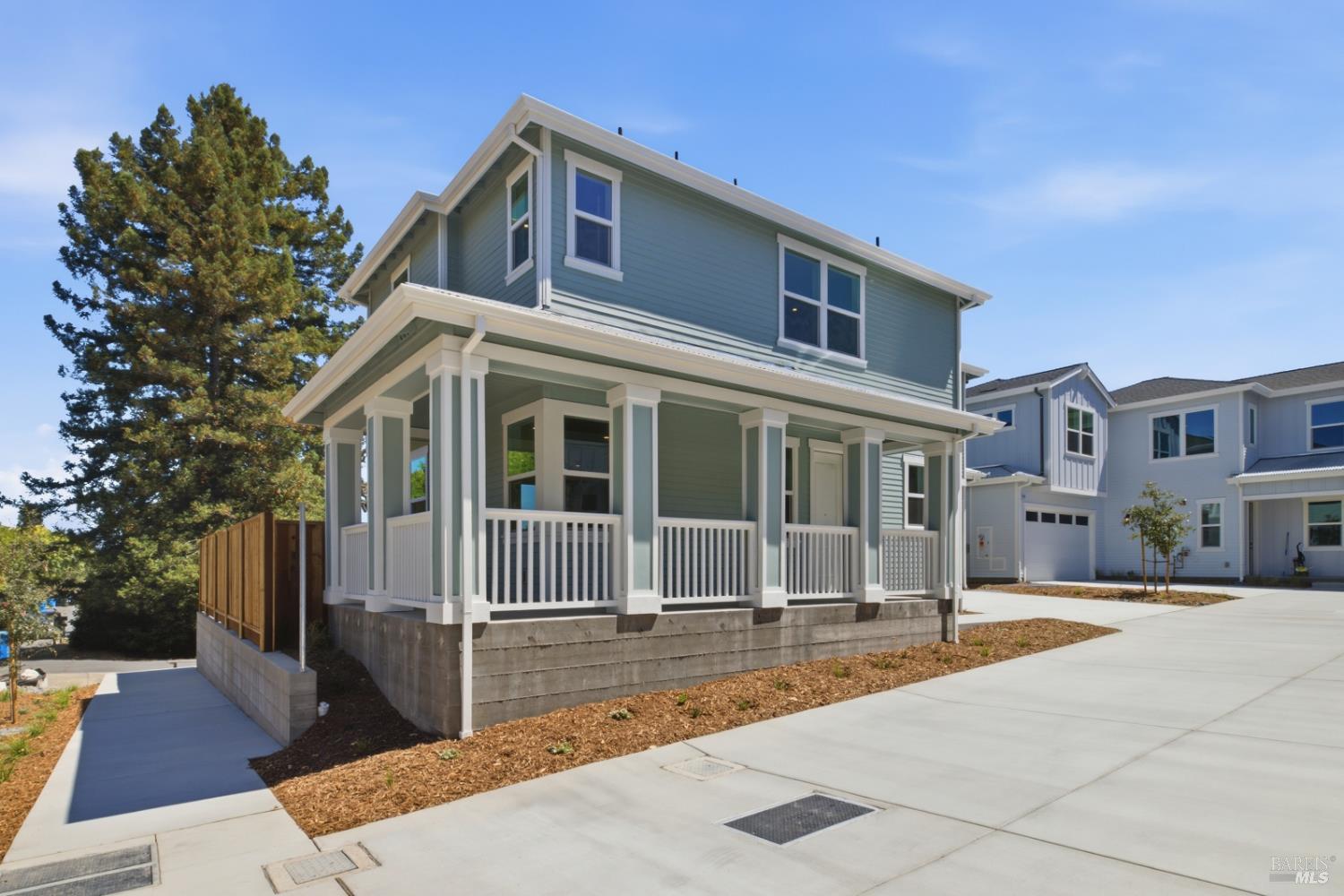 2446 Linwood Avenue