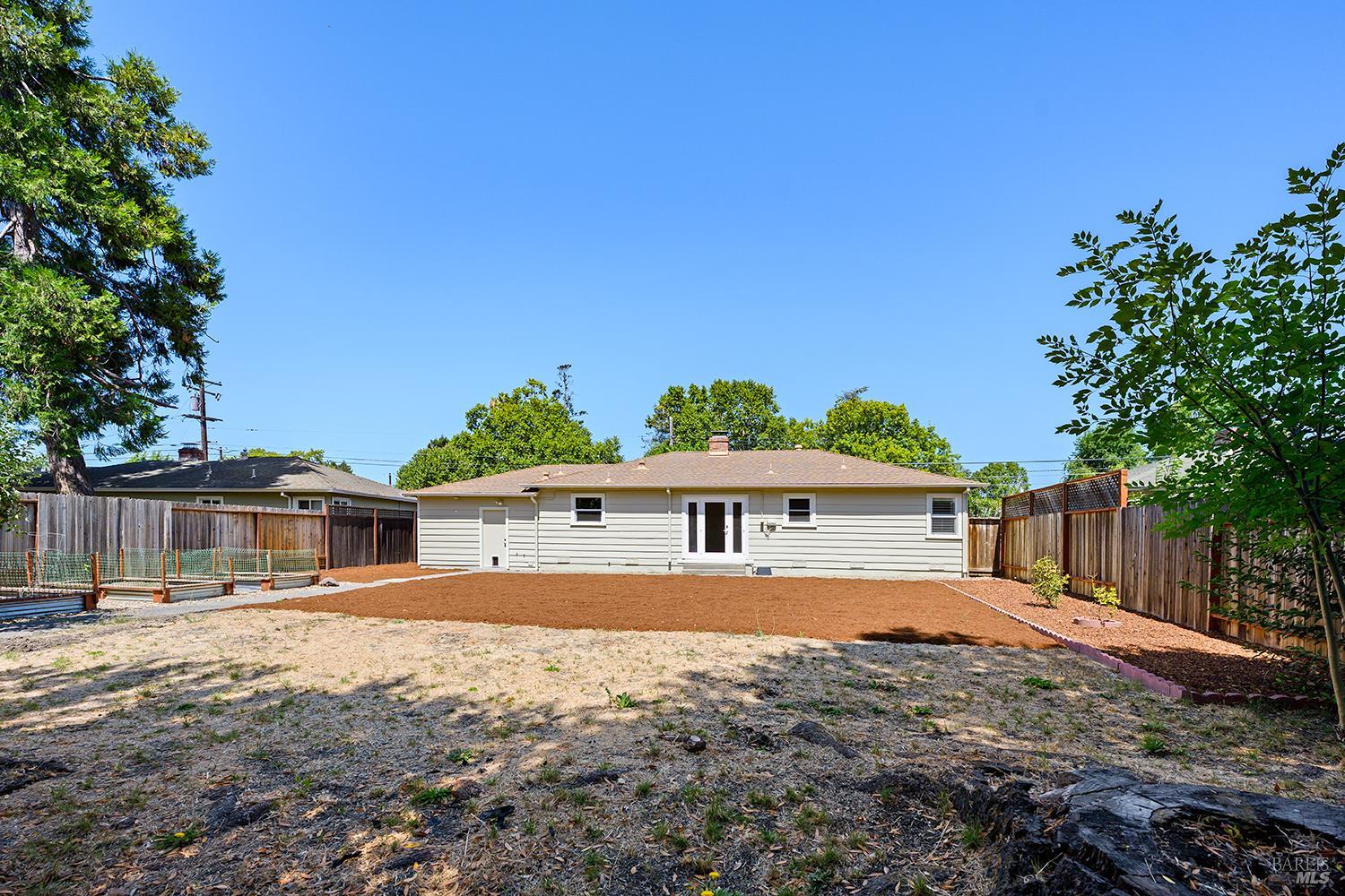 3020 Spring Creek Drive