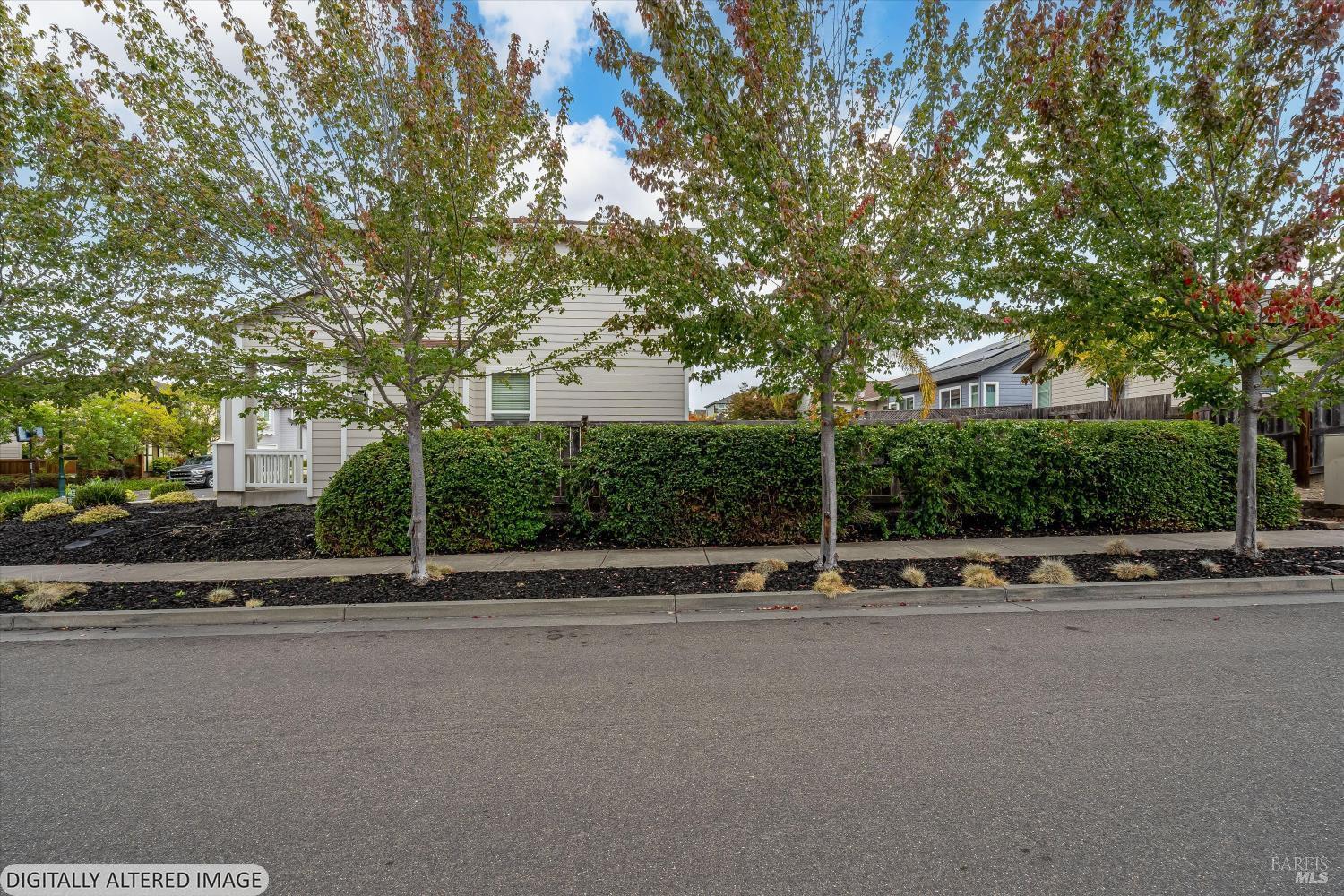 2462 Gilham Way