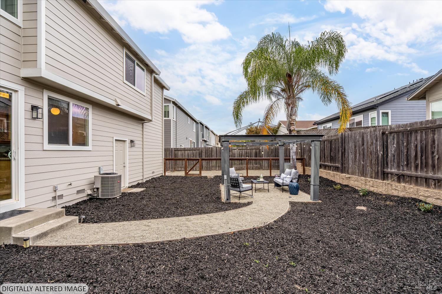2462 Gilham Way