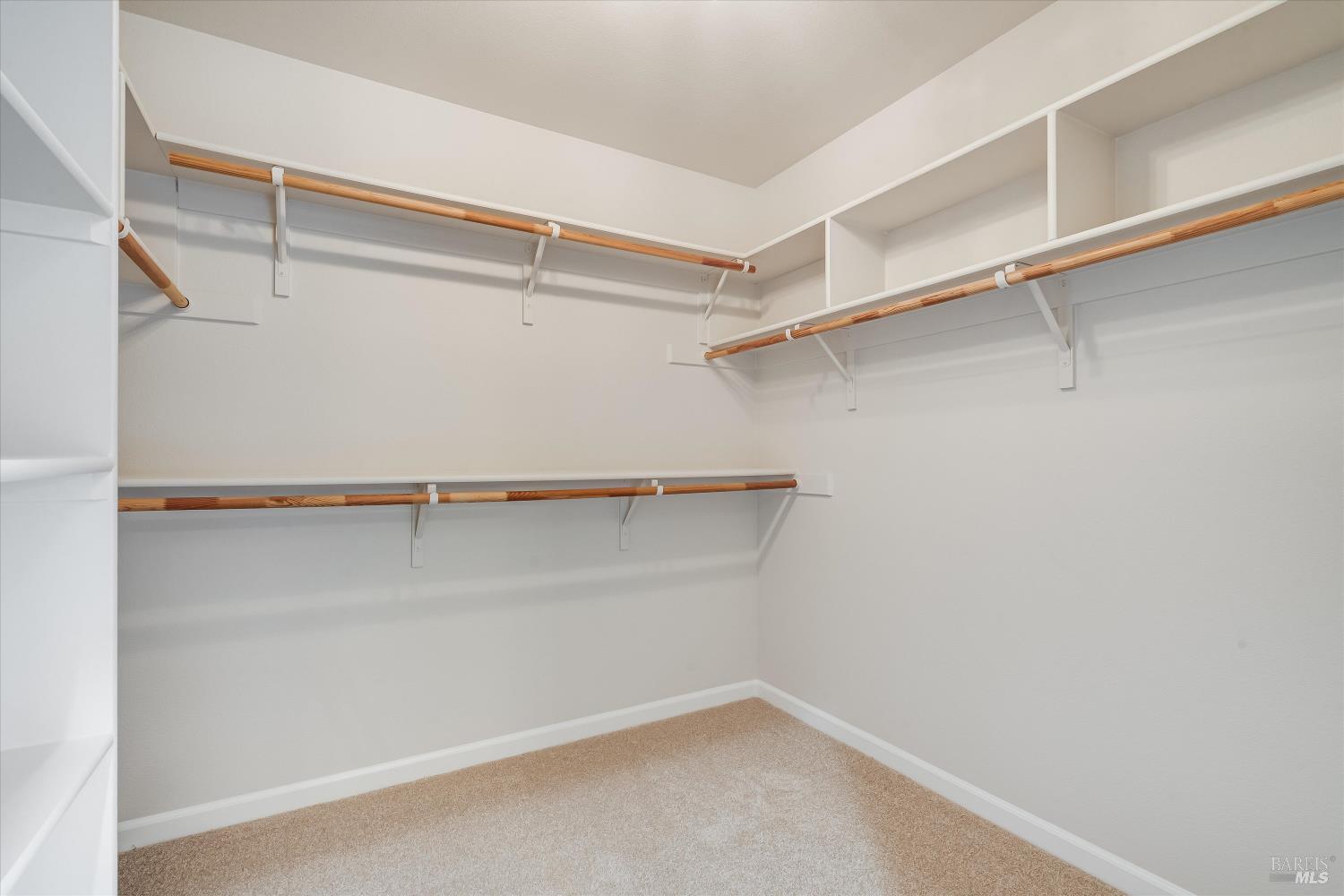 2462 Gilham Way