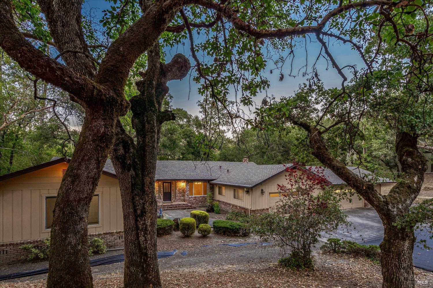5439 Vista Grande Drive