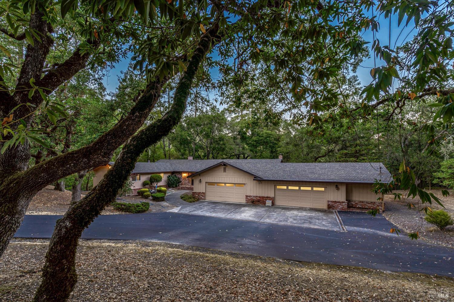 5439 Vista Grande Drive