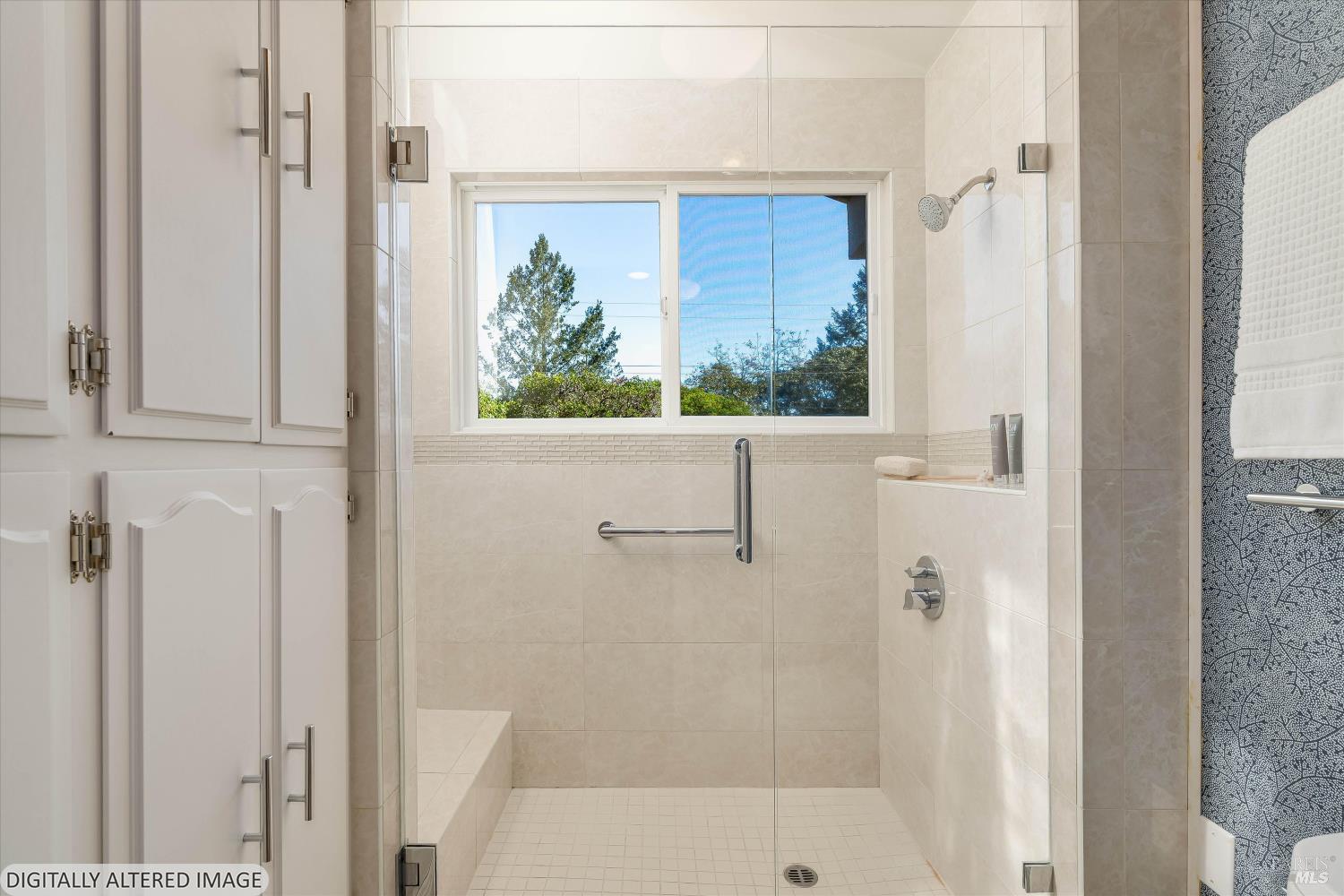 3828 Alta Vista Avenue