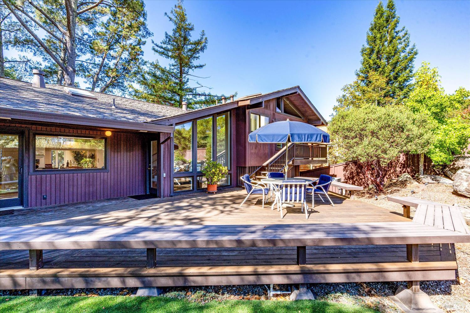 3828 Alta Vista Avenue