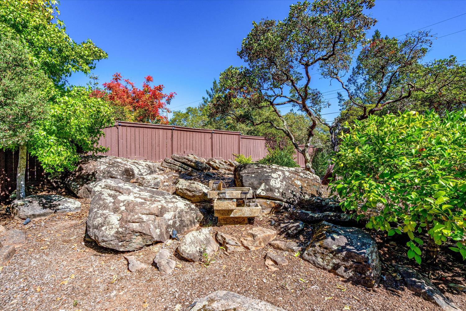 3828 Alta Vista Avenue