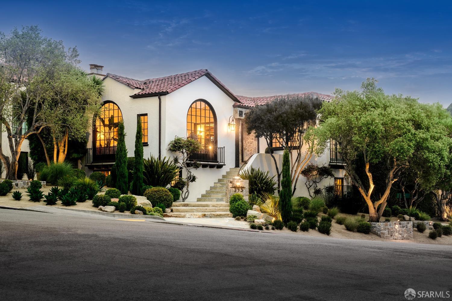 395 Yerba Buena Ave