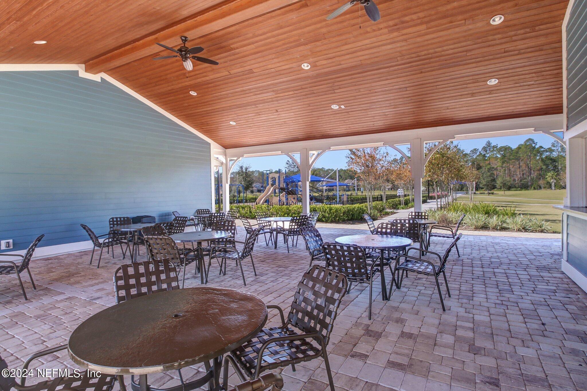577 ASPEN LEAF Drive