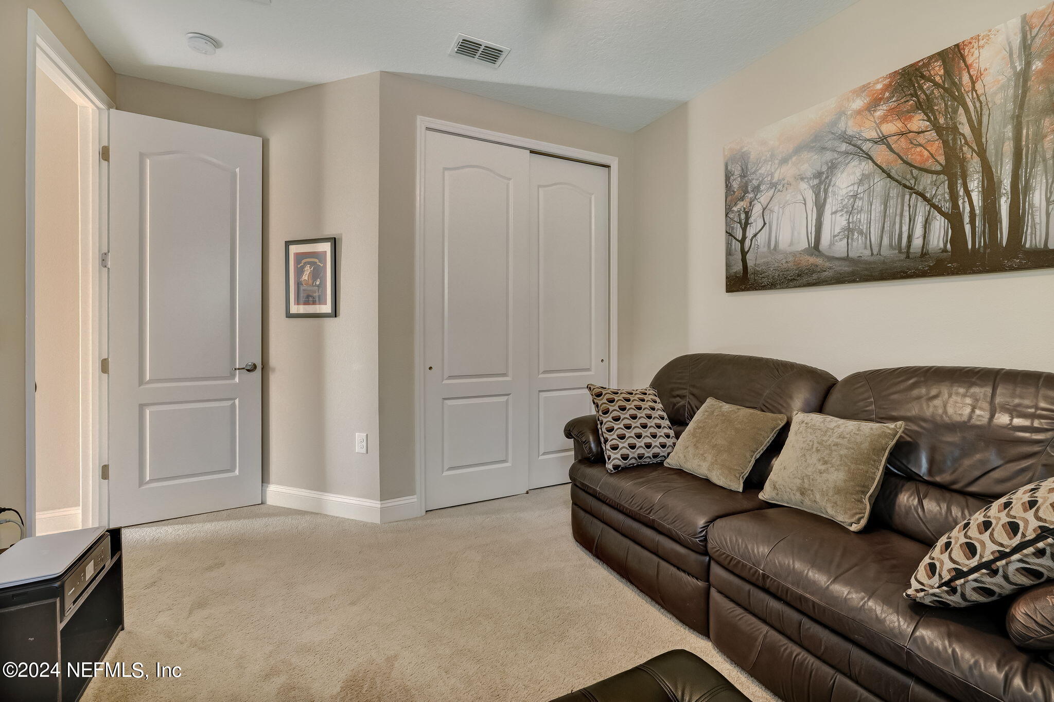 577 ASPEN LEAF Drive