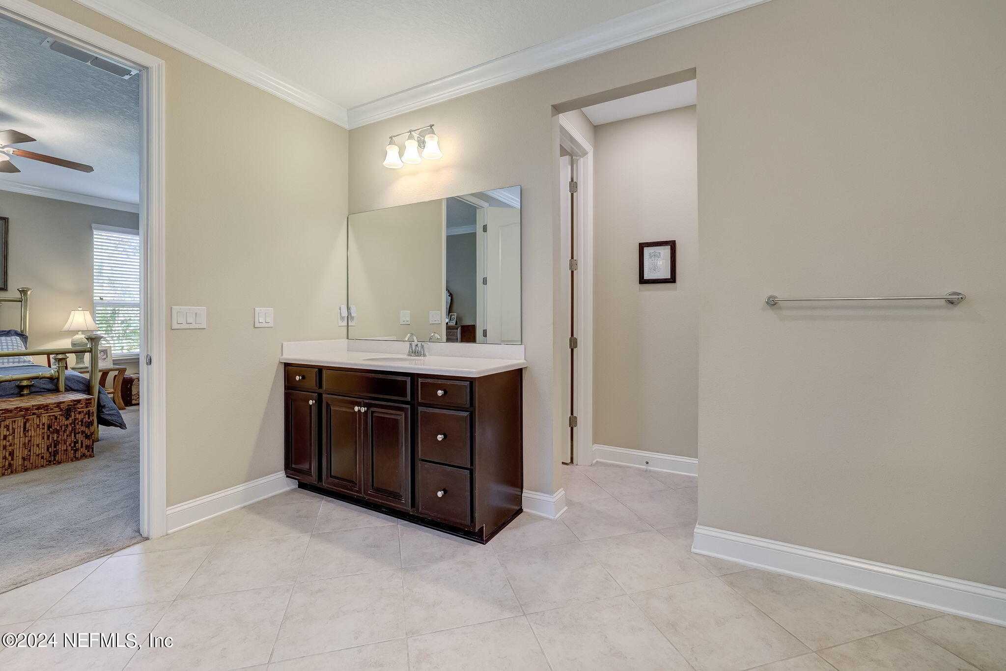 577 ASPEN LEAF Drive