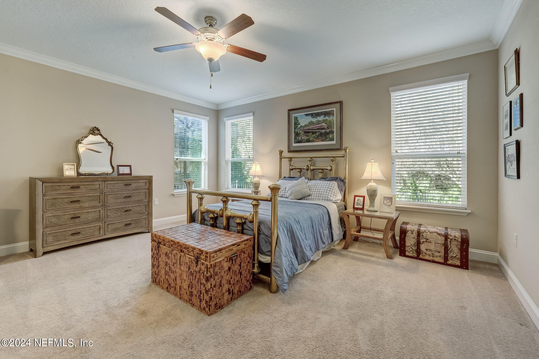 577 ASPEN LEAF Drive