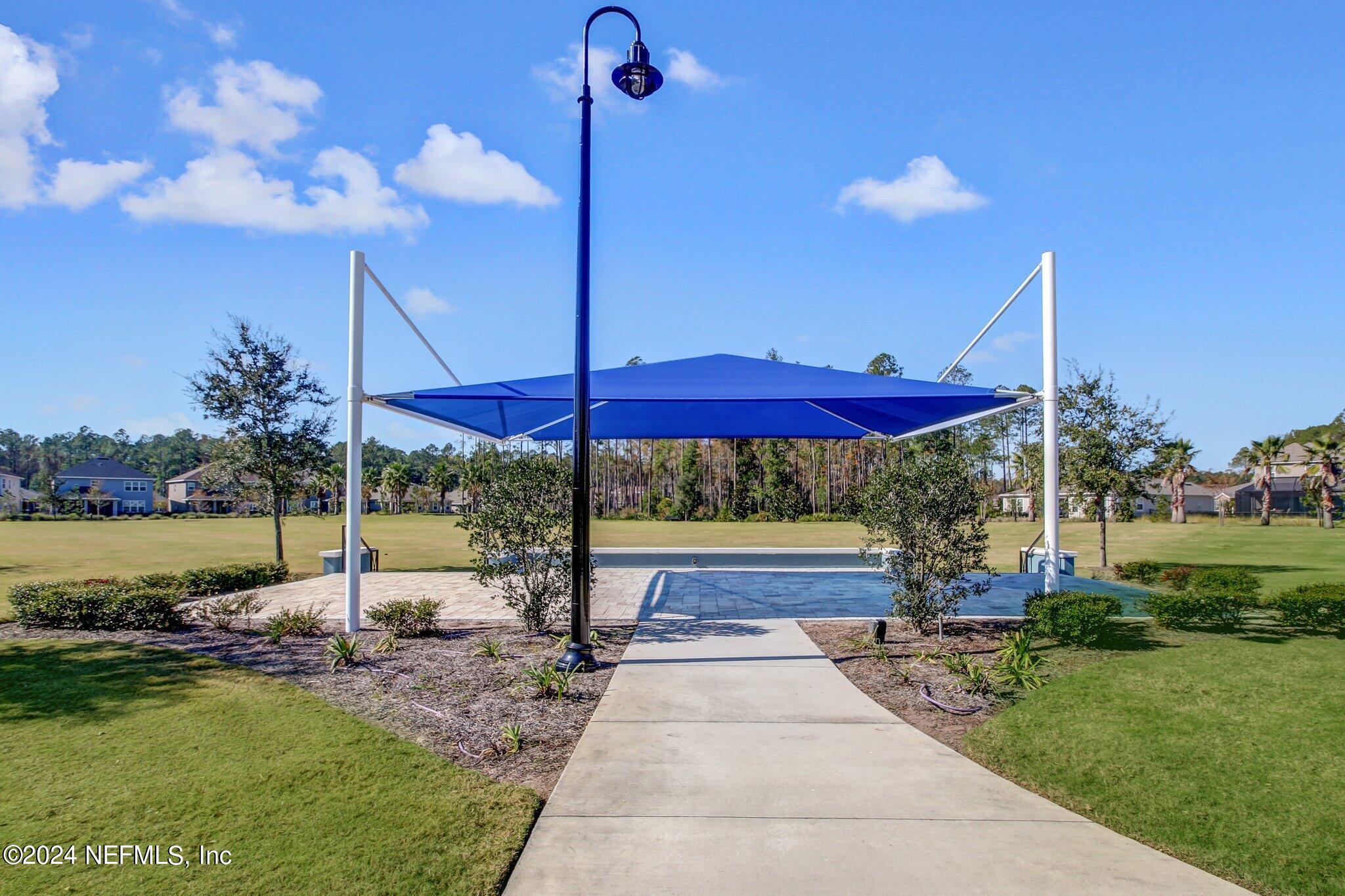 577 ASPEN LEAF Drive