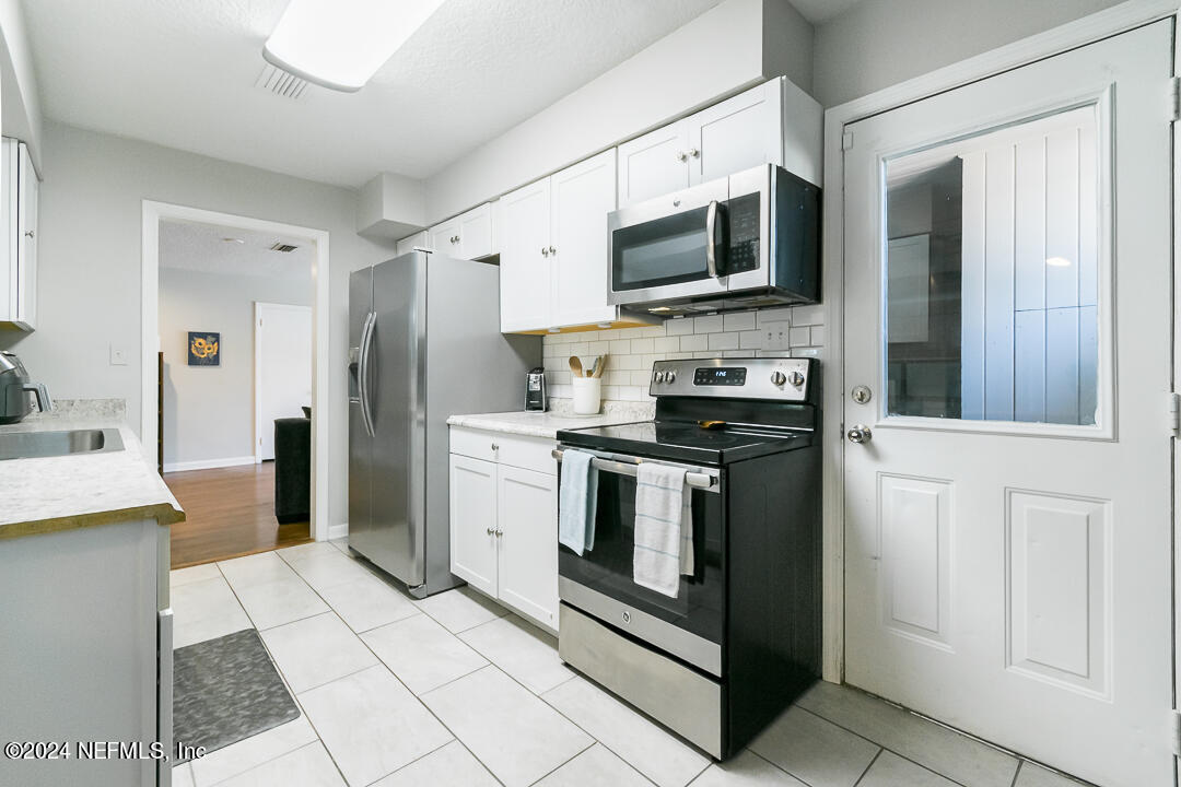 2363 CALADIUM Road