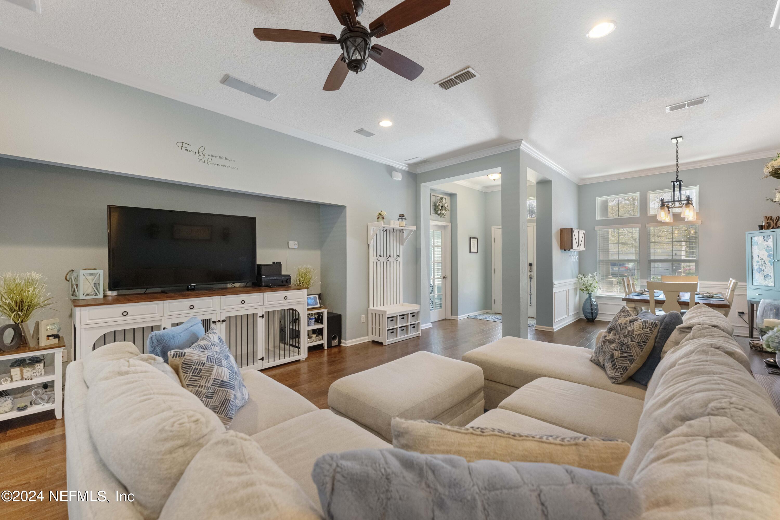 4939 BALLASTONE Drive