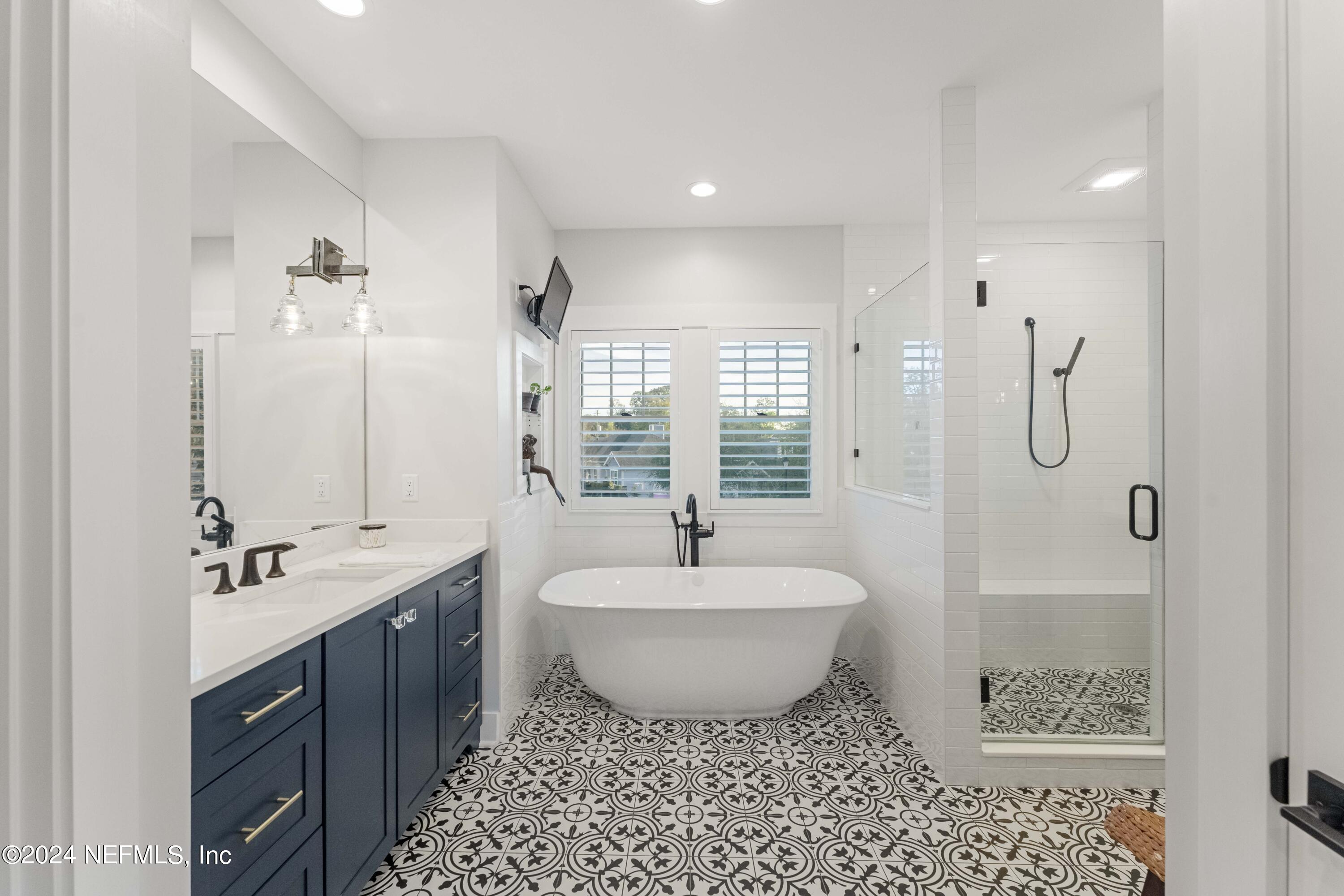 10005 EVERCHARM ESTATES Court