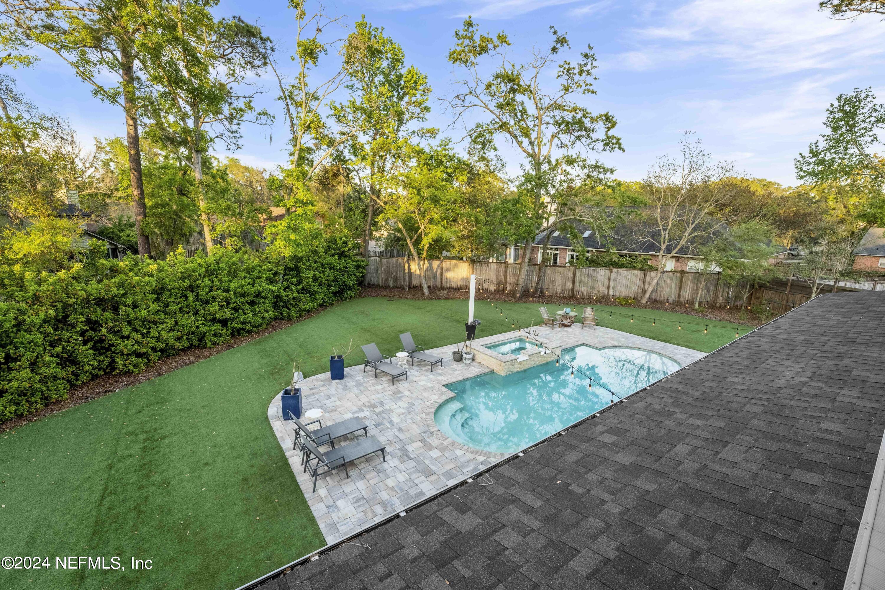 10005 EVERCHARM ESTATES Court