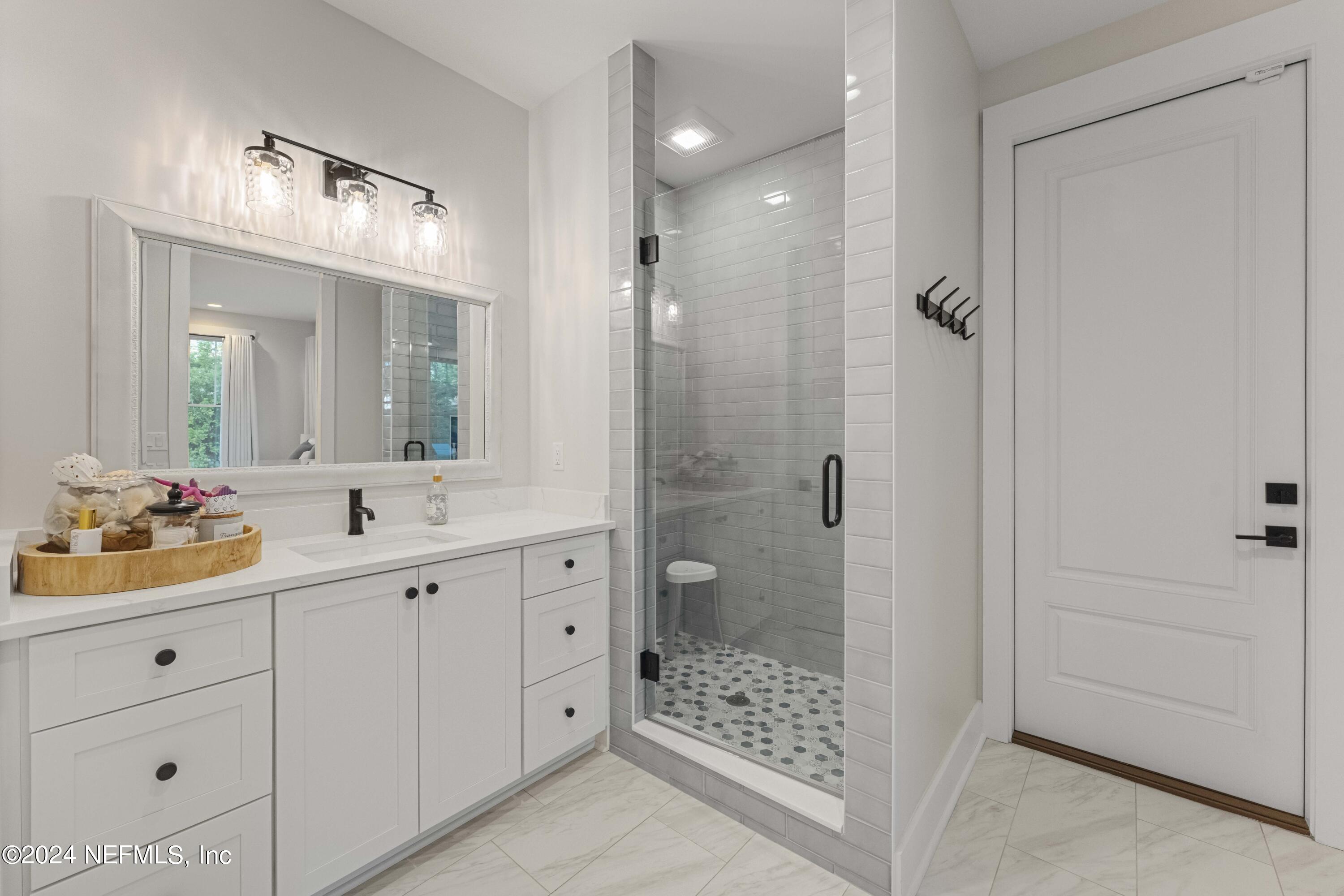 10005 EVERCHARM ESTATES Court