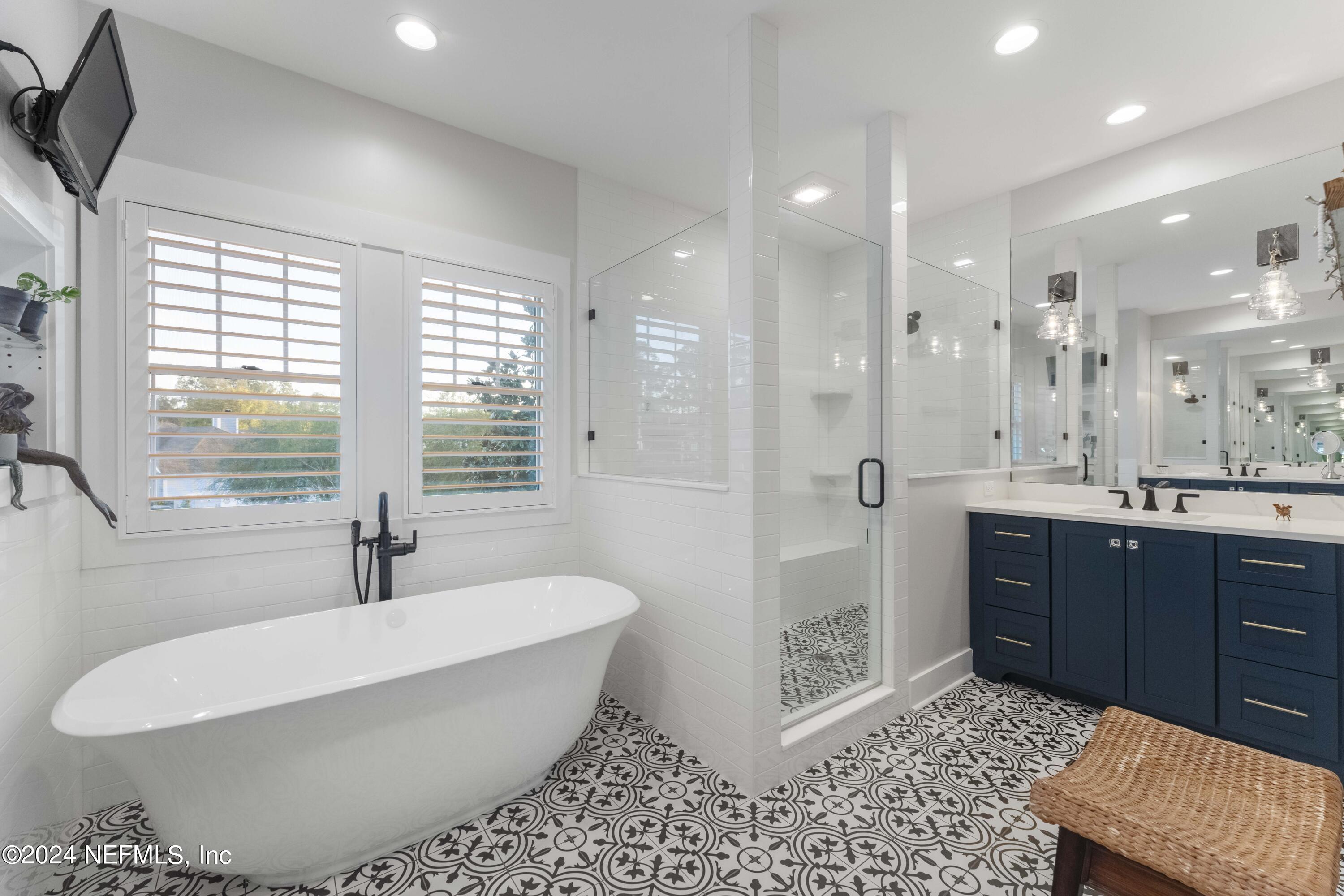 10005 EVERCHARM ESTATES Court