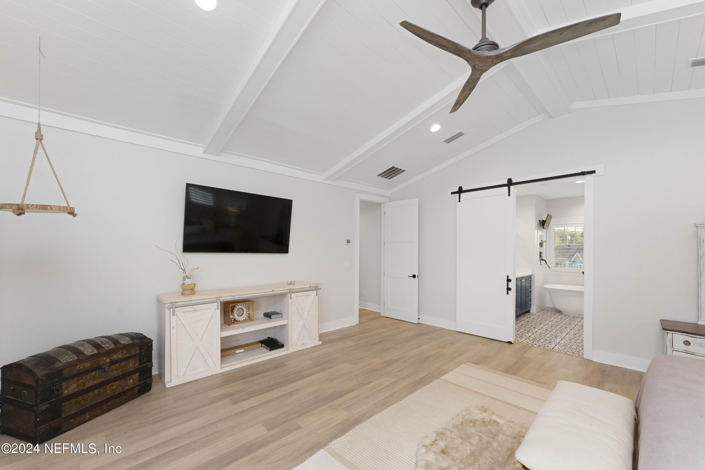 10005 EVERCHARM ESTATES Court