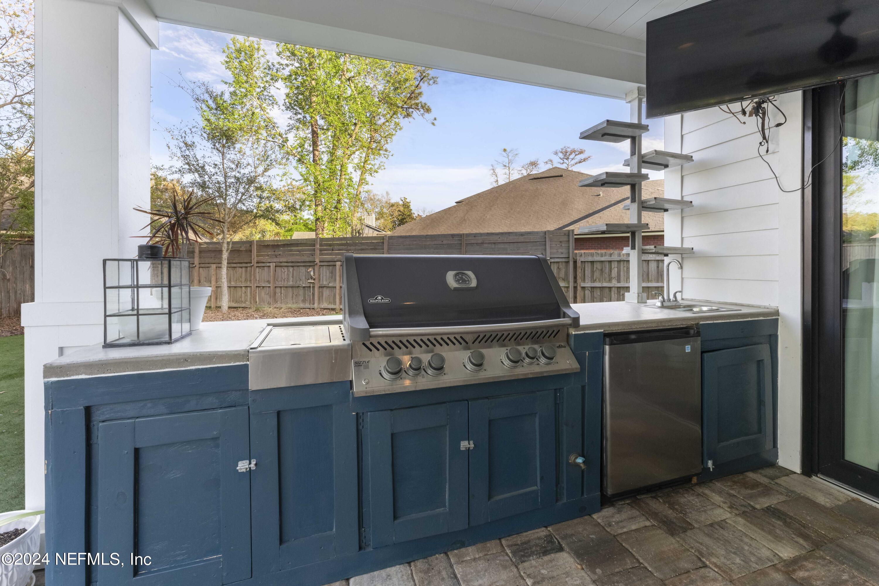 10005 EVERCHARM ESTATES Court