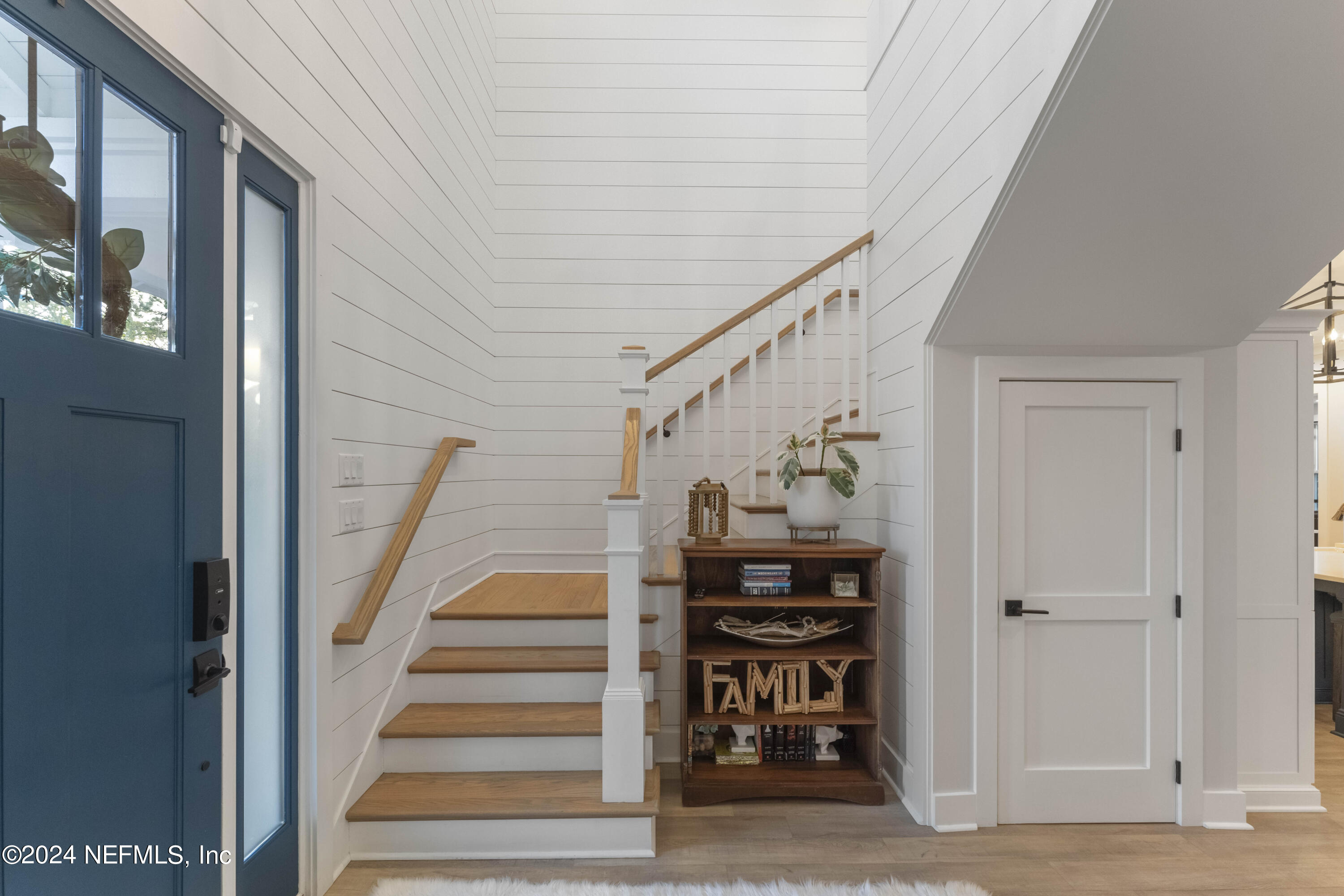 10005 EVERCHARM ESTATES Court