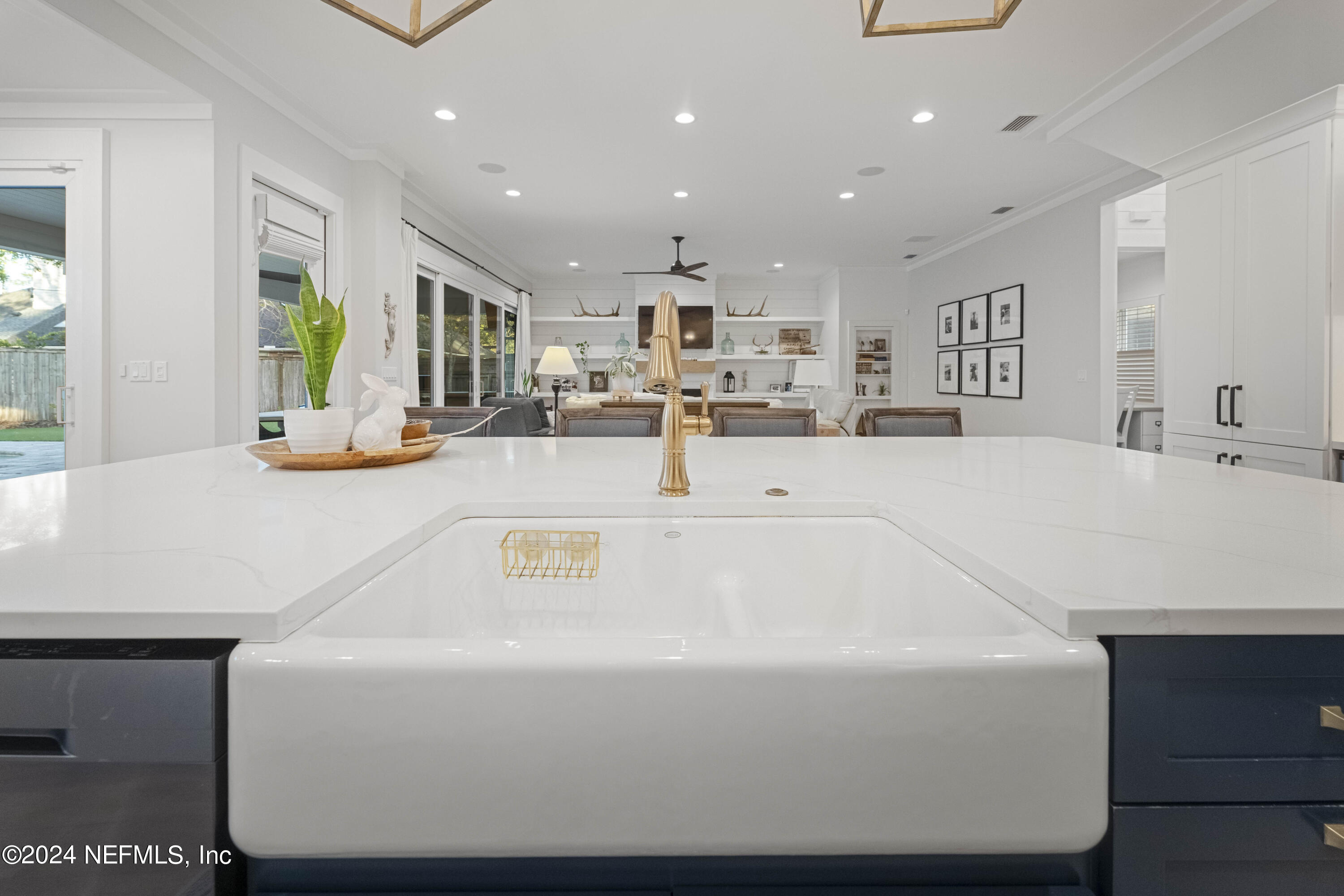 10005 EVERCHARM ESTATES Court