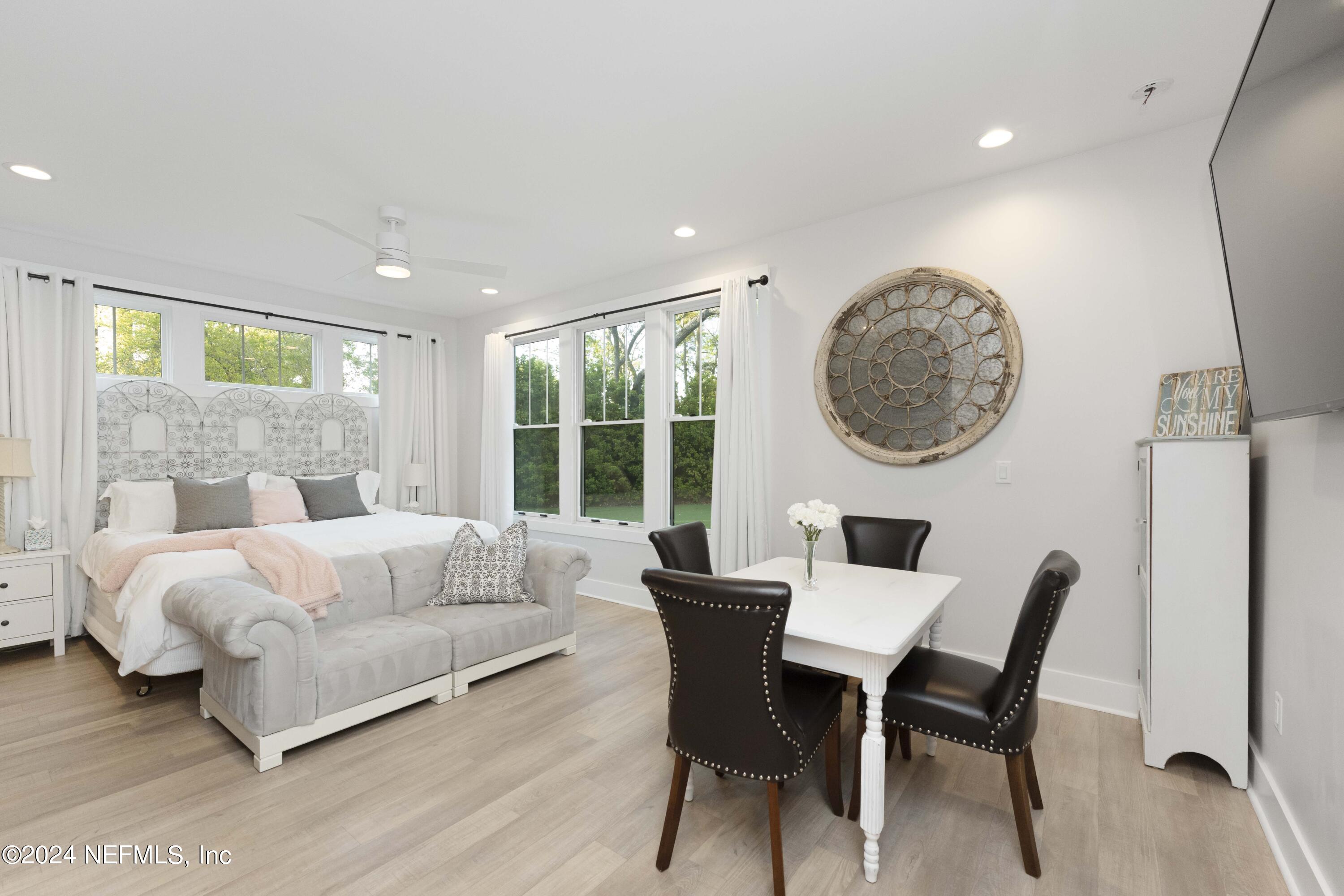 10005 EVERCHARM ESTATES Court