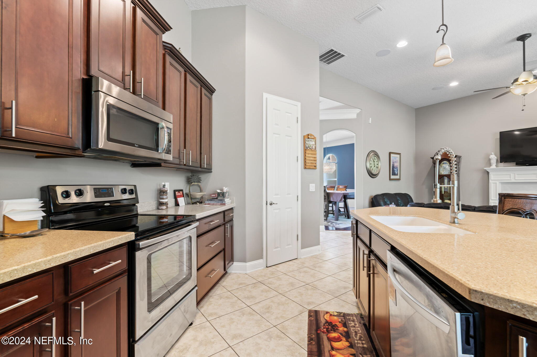 108 BAXTERLEY Way, St. Johns