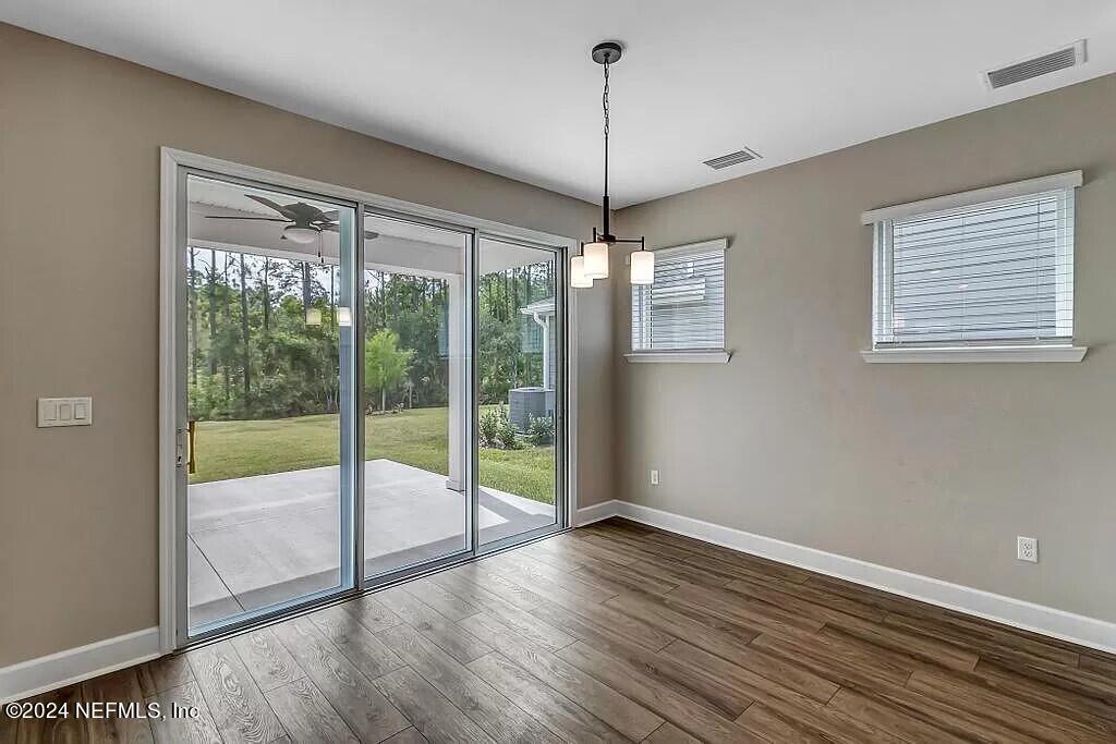 428 SETTLERS LANDING Drive