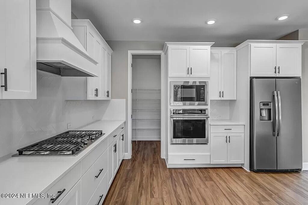 428 SETTLERS LANDING Drive