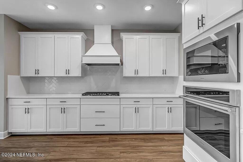 428 SETTLERS LANDING Drive