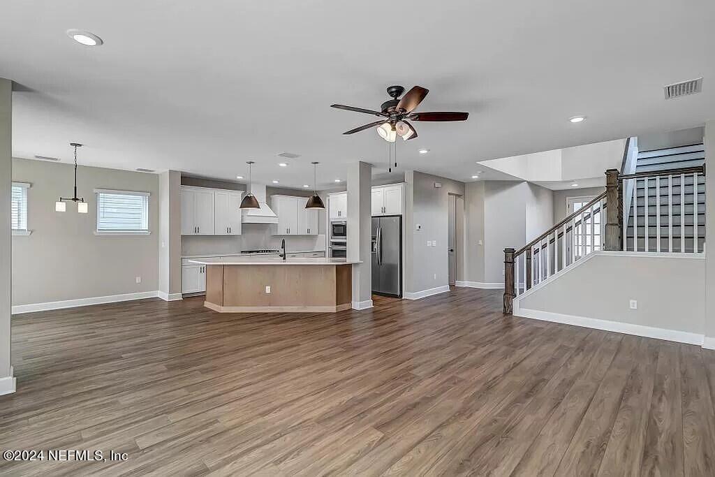 428 SETTLERS LANDING Drive