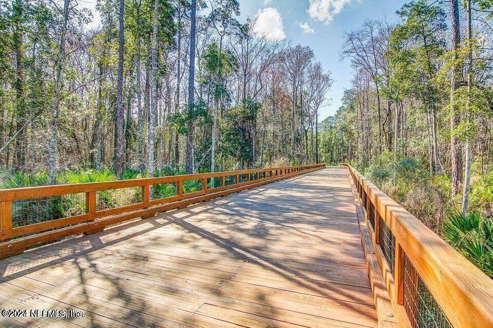 428 SETTLERS LANDING Drive
