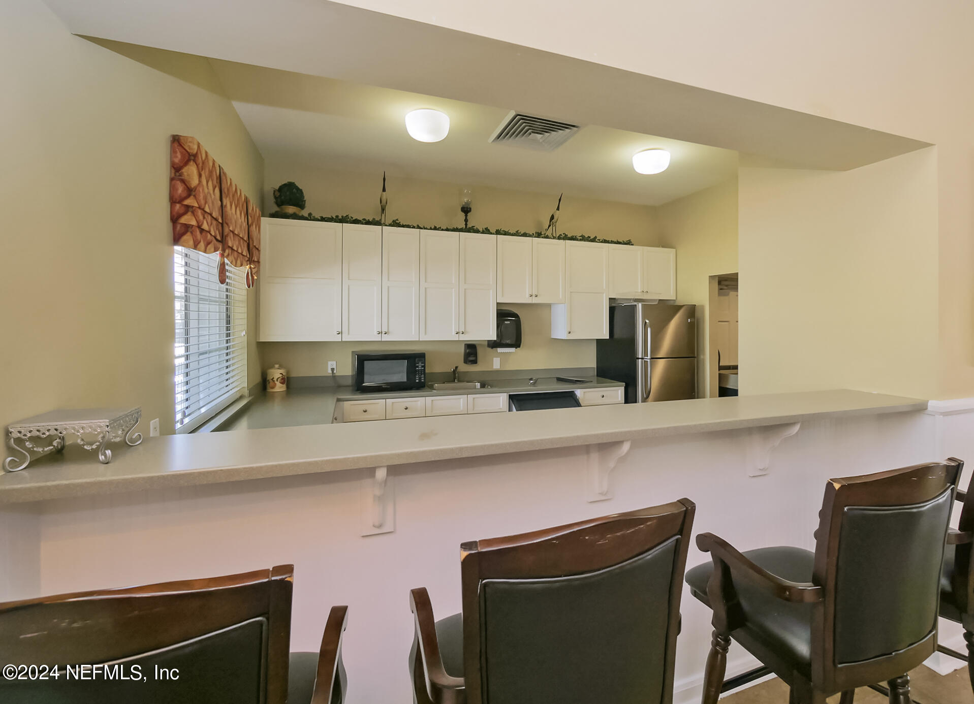 5830 ALAMOSA Circle