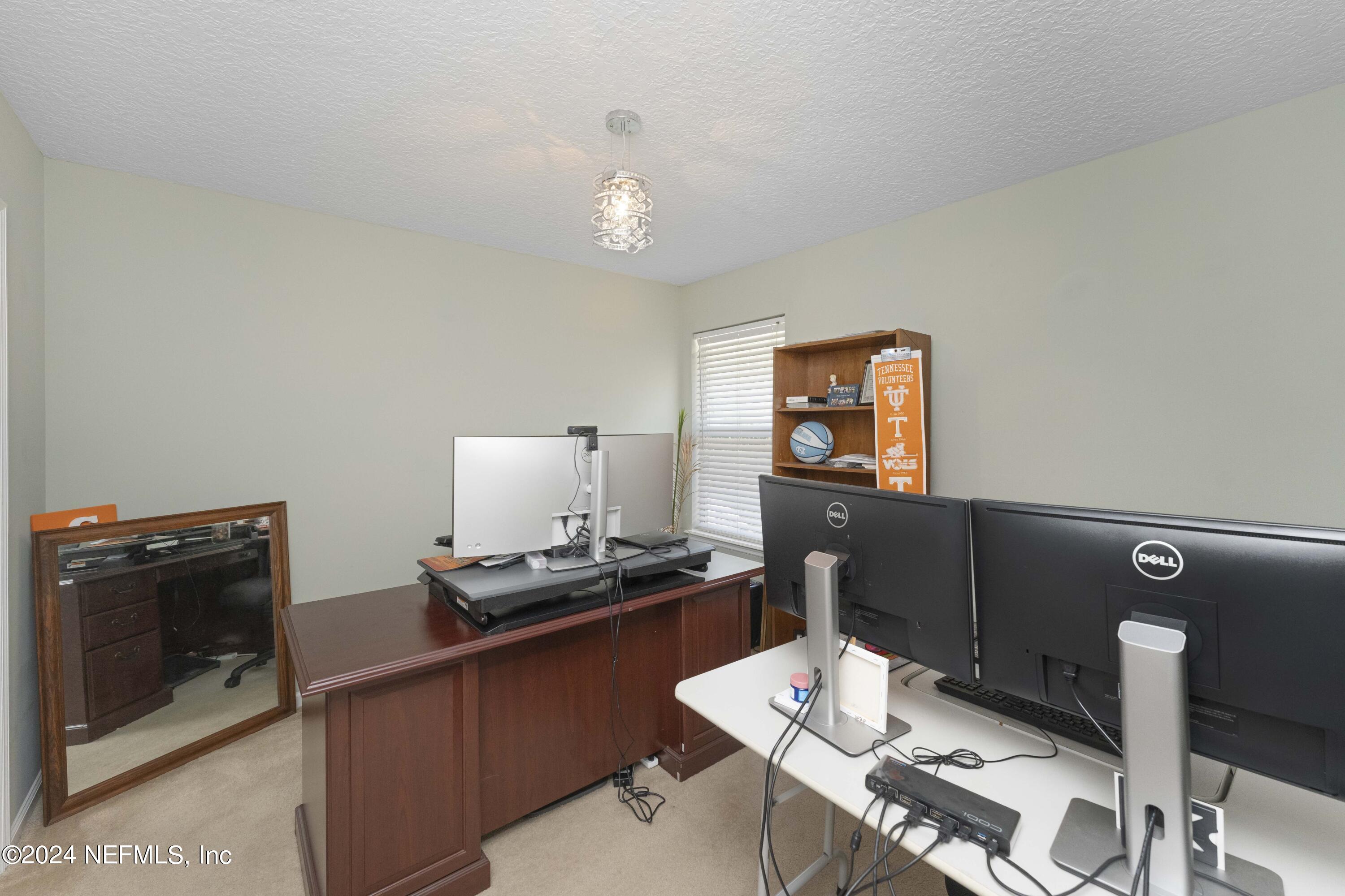 5830 ALAMOSA Circle
